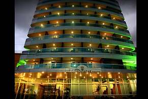 Royal Macaé Palace Hotel