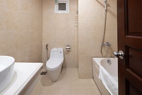 Paris Nha Trang Hotel & Apartment