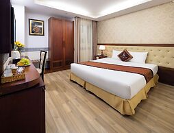 Paris Nha Trang Hotel & Apartment