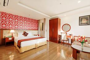 Paris Nha Trang Hotel & Apartment