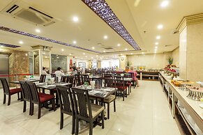 Paris Nha Trang Hotel & Apartment