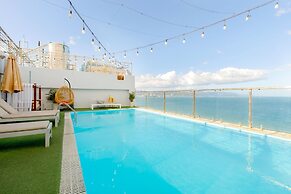 Paris Nha Trang Hotel & Apartment