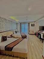 Paris Nha Trang Hotel & Apartment
