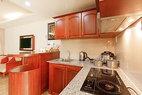 Paris Nha Trang Hotel & Apartment