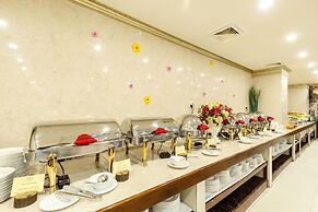 Paris Nha Trang Hotel & Apartment