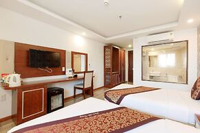 Paris Nha Trang Hotel & Apartment