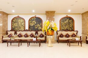 Paris Nha Trang Hotel & Apartment