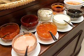 Paris Nha Trang Hotel & Apartment