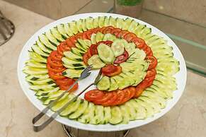 Paris Nha Trang Hotel & Apartment