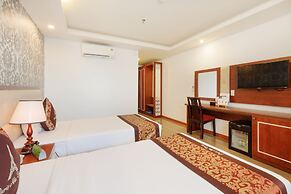 Paris Nha Trang Hotel & Apartment