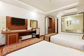 Paris Nha Trang Hotel & Apartment