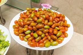 Paris Nha Trang Hotel & Apartment