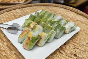 Paris Nha Trang Hotel & Apartment