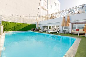 Paris Nha Trang Hotel & Apartment