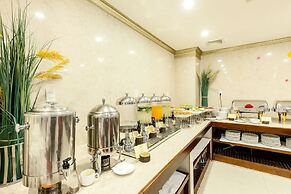 Paris Nha Trang Hotel & Apartment