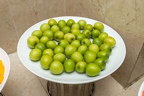 Paris Nha Trang Hotel & Apartment