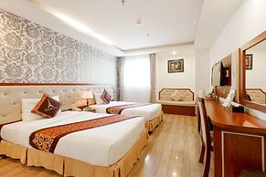 Paris Nha Trang Hotel & Apartment