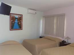 Hotel Los Pinos