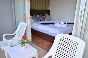 Lanta Nice Beach House