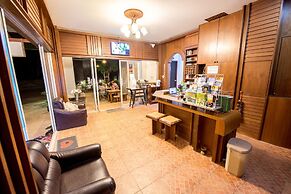 Lanta Nice Beach House