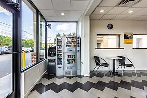 Motel 6 Elizabeth, NJ - Newark Liberty Intl Airport