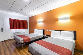 Motel 6 Elizabeth, NJ - Newark Liberty Intl Airport