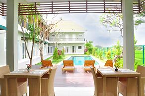 Villa Tangtu Beach Inn