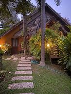 PuraVida Pai Resort