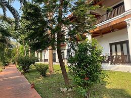 Nam Ou Riverside Hotel & Resort