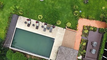 Nam Ou Riverside Hotel & Resort