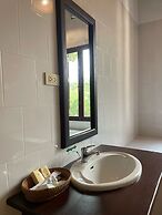 Nam Ou Riverside Hotel & Resort