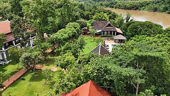 Nam Ou Riverside Hotel & Resort