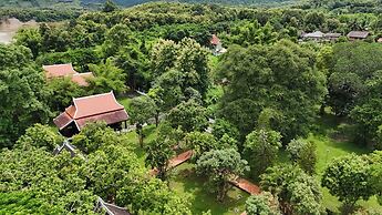 Nam Ou Riverside Hotel & Resort