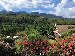 Nam Ou Riverside Hotel & Resort