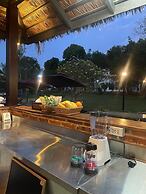 Nam Ou Riverside Hotel & Resort