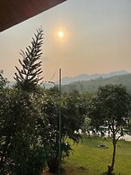 Nam Ou Riverside Hotel & Resort