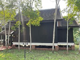 Nam Ou Riverside Hotel & Resort