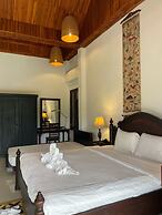 Nam Ou Riverside Hotel & Resort