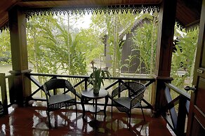 Nam Ou Riverside Hotel & Resort