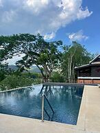 Nam Ou Riverside Hotel & Resort