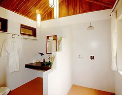 Nam Ou Riverside Hotel & Resort