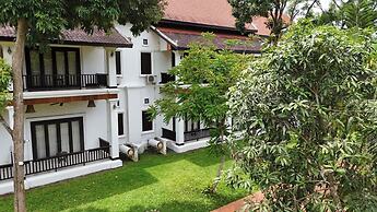 Nam Ou Riverside Hotel & Resort