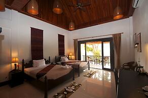 Nam Ou Riverside Hotel & Resort