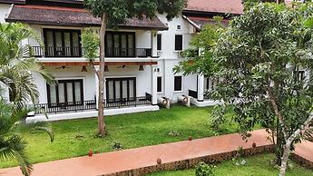 Nam Ou Riverside Hotel & Resort