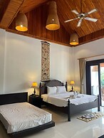 Nam Ou Riverside Hotel & Resort