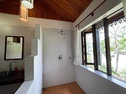 Nam Ou Riverside Hotel & Resort