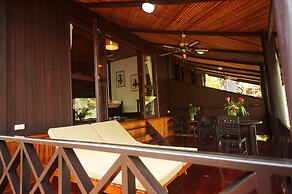 Nam Ou Riverside Hotel & Resort