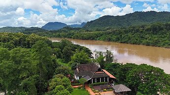 Nam Ou Riverside Hotel & Resort