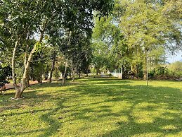 Nam Ou Riverside Hotel & Resort