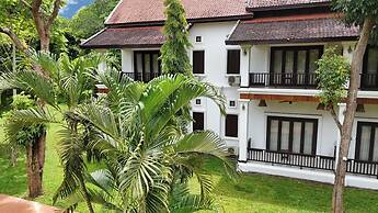 Nam Ou Riverside Hotel & Resort